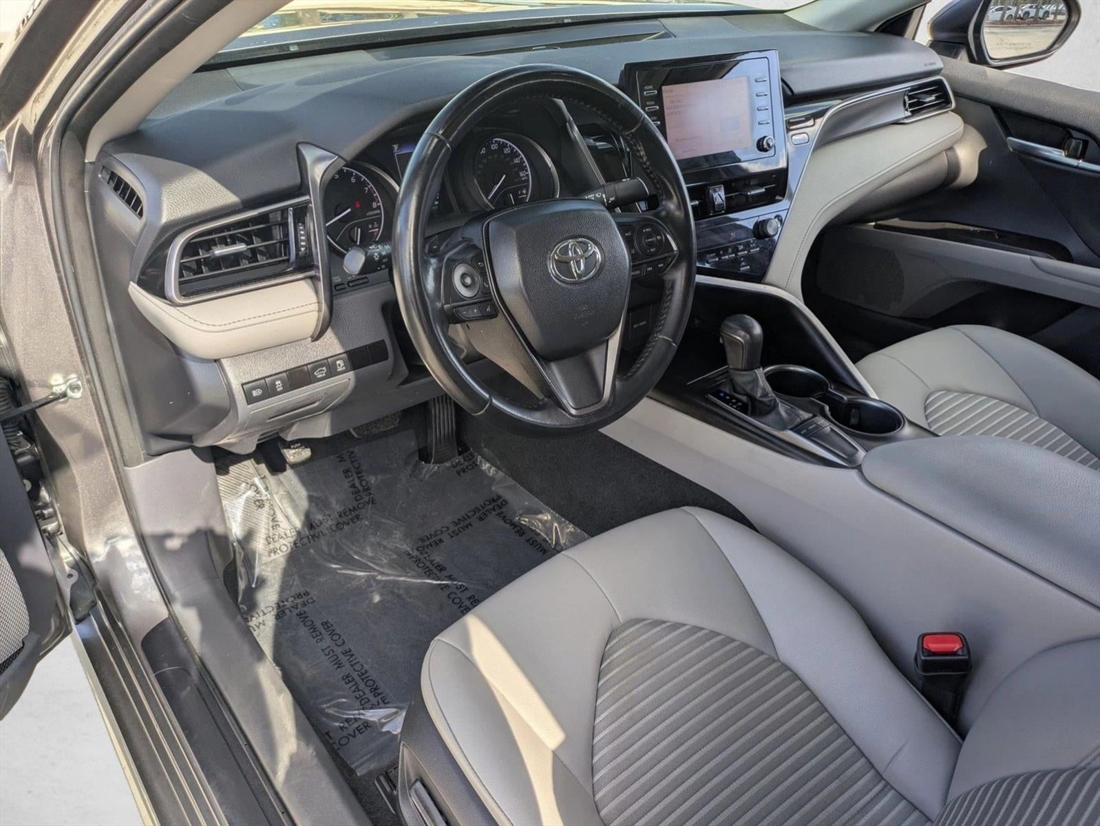 2024 Toyota Camry SE Auto (SE)