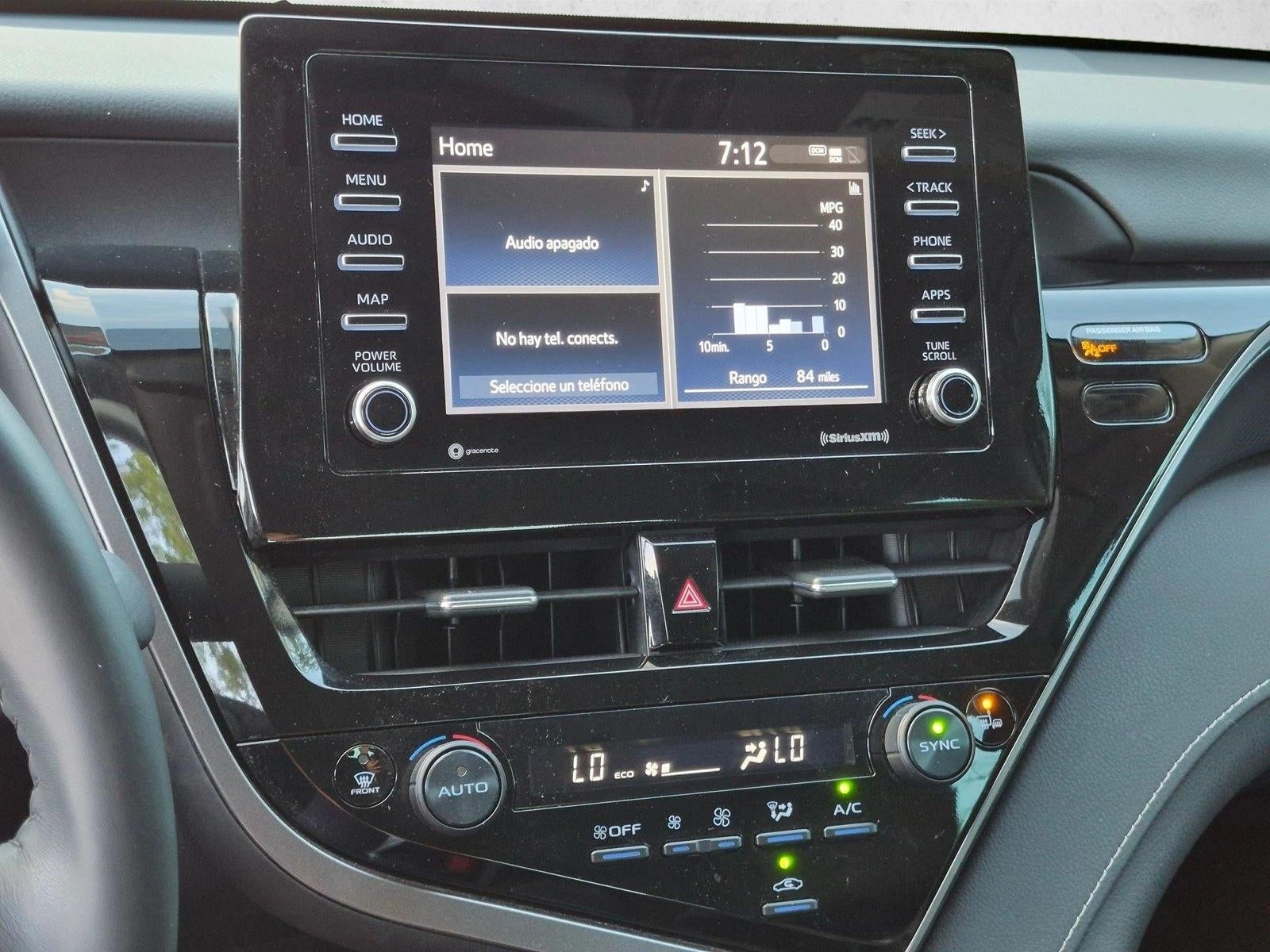 2024 Toyota Camry SE Auto (SE)