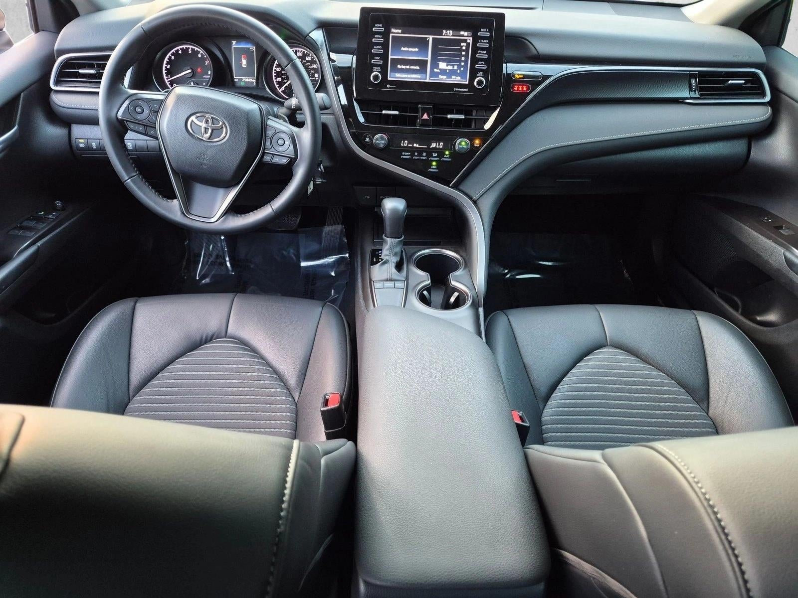 2024 Toyota Camry SE Auto (SE)