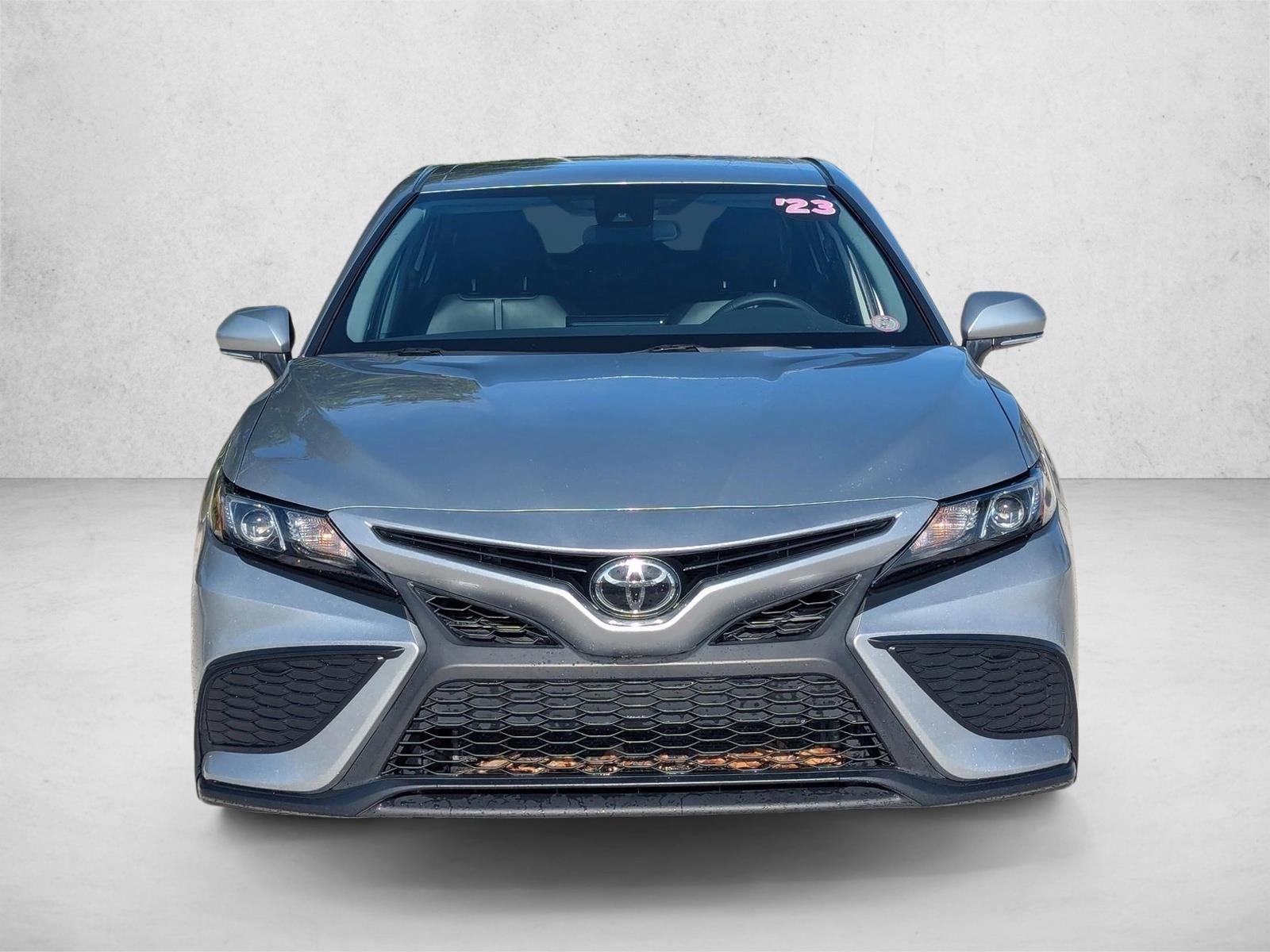 2023 Toyota Camry SE Auto (SE)