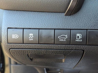 2024 Toyota Camry SE Auto (SE)