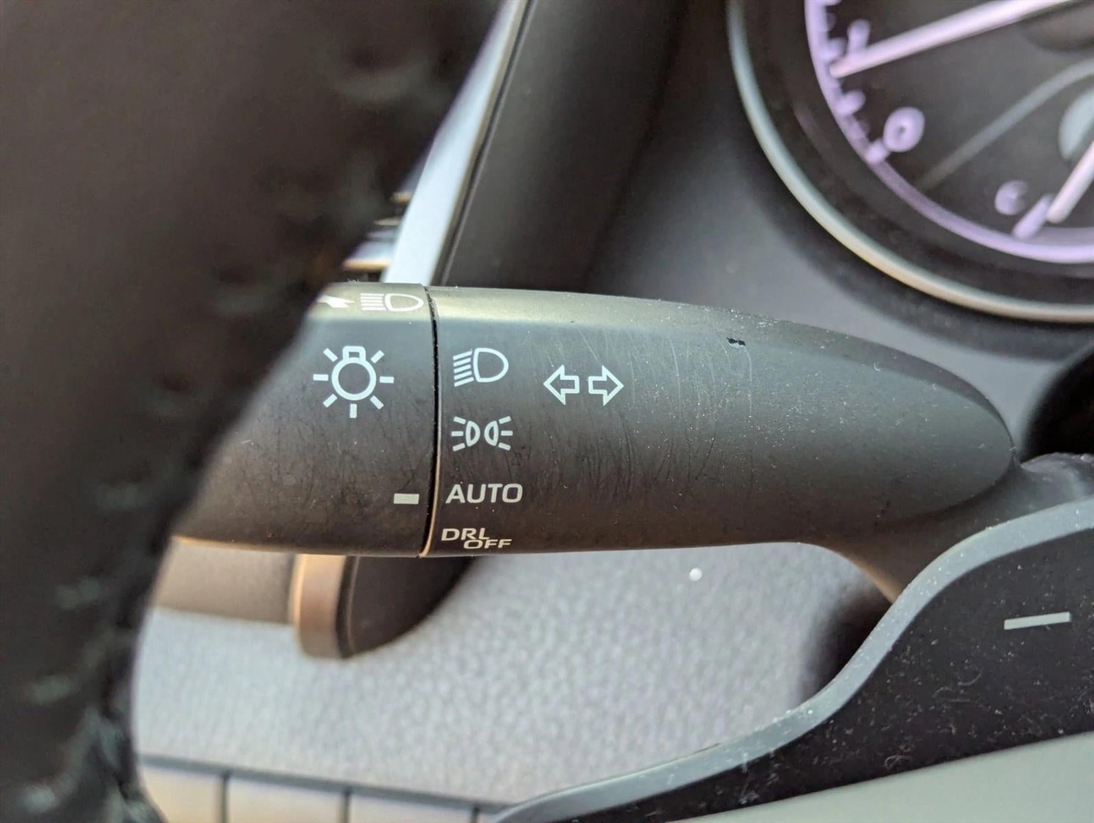 2024 Toyota Camry SE Auto (SE)