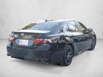 2021 Toyota Camry SE Auto (SE)