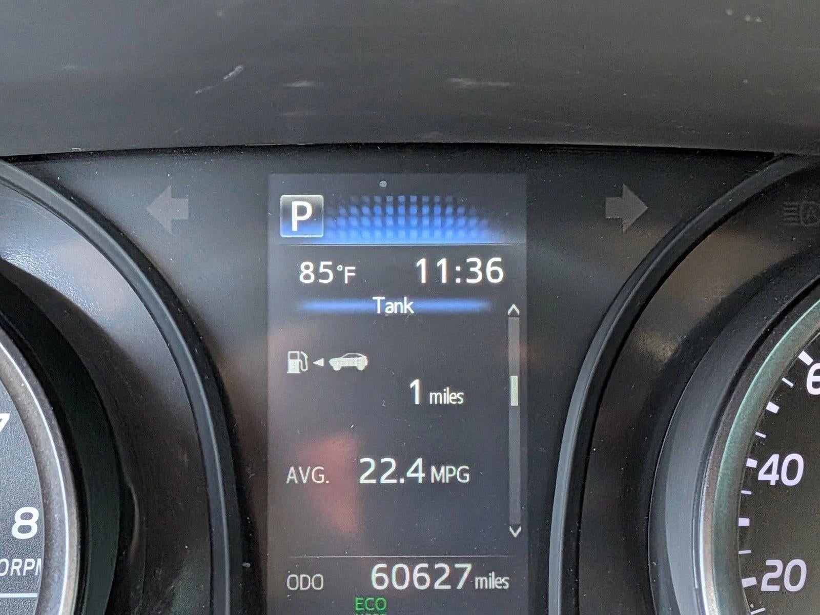 2023 Toyota Camry SE Auto (SE)
