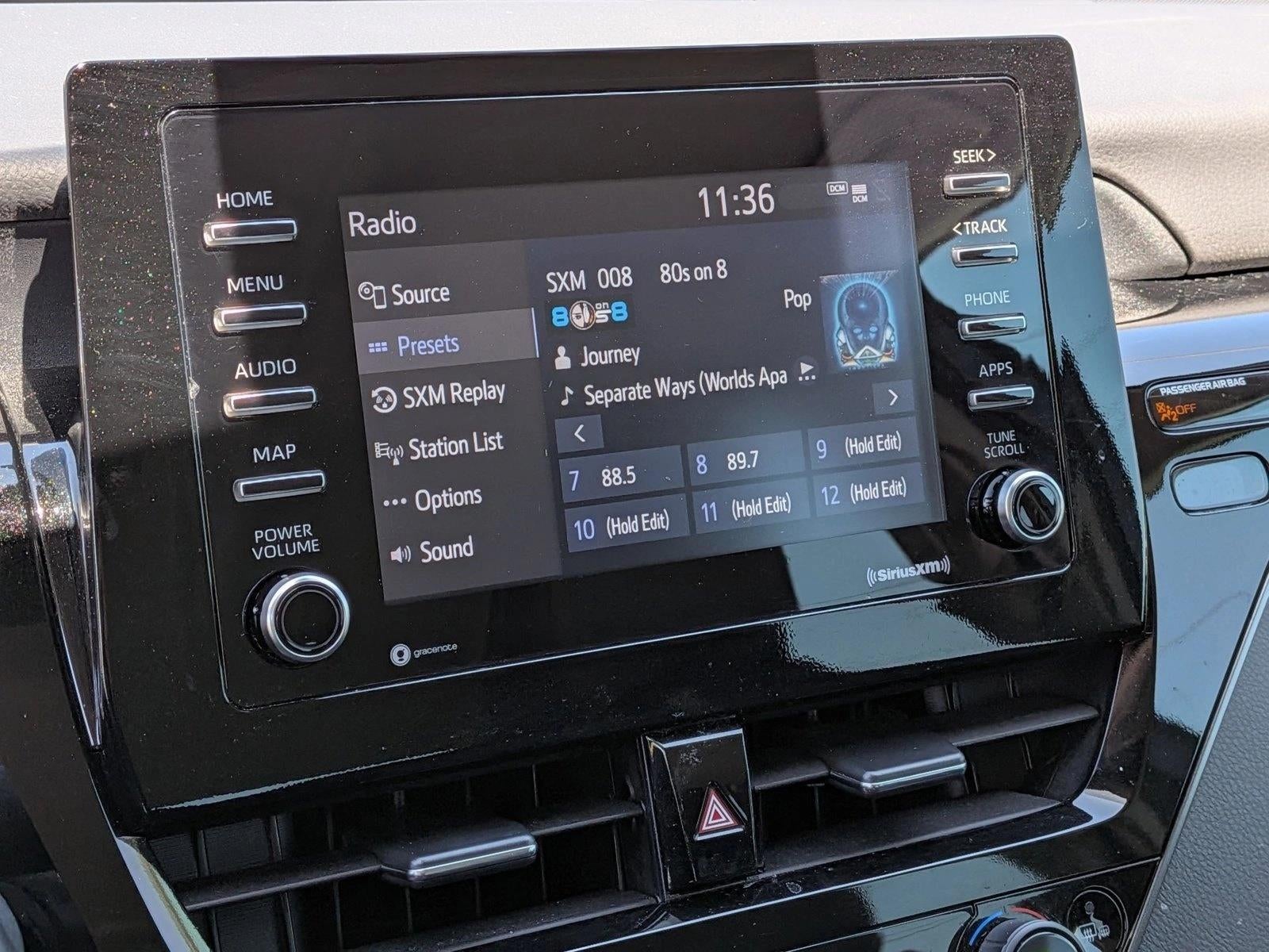 2023 Toyota Camry SE Auto (SE)