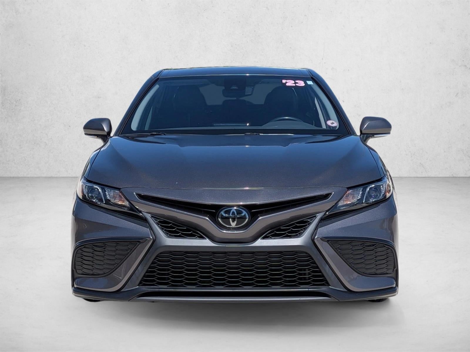 2023 Toyota Camry SE Auto (SE)