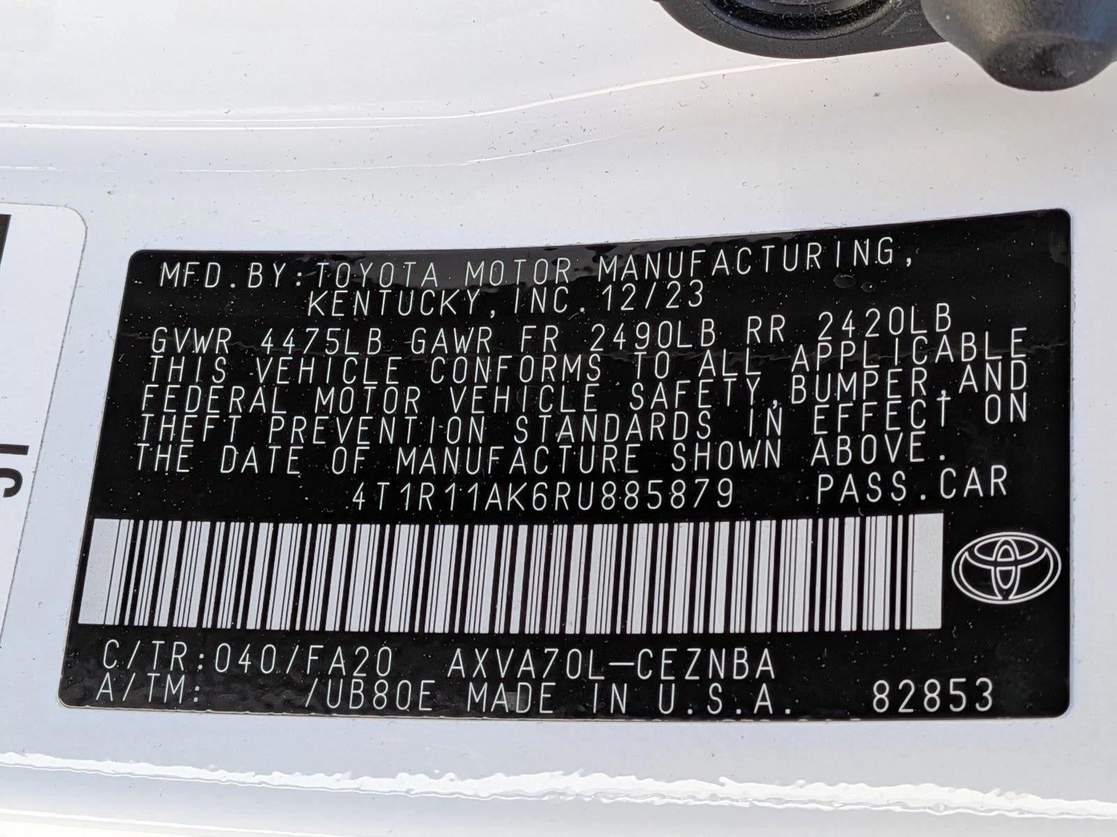 2024 Toyota Camry LE Auto (SE)