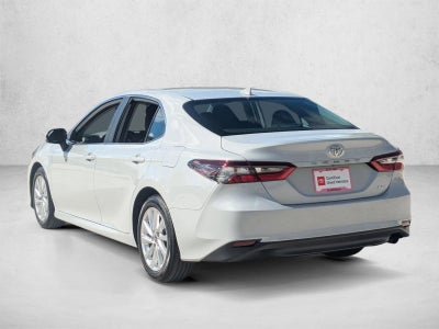 2023 Toyota Camry LE Auto (SE)