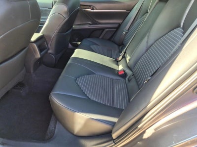 2023 Toyota Camry SE Auto (SE)