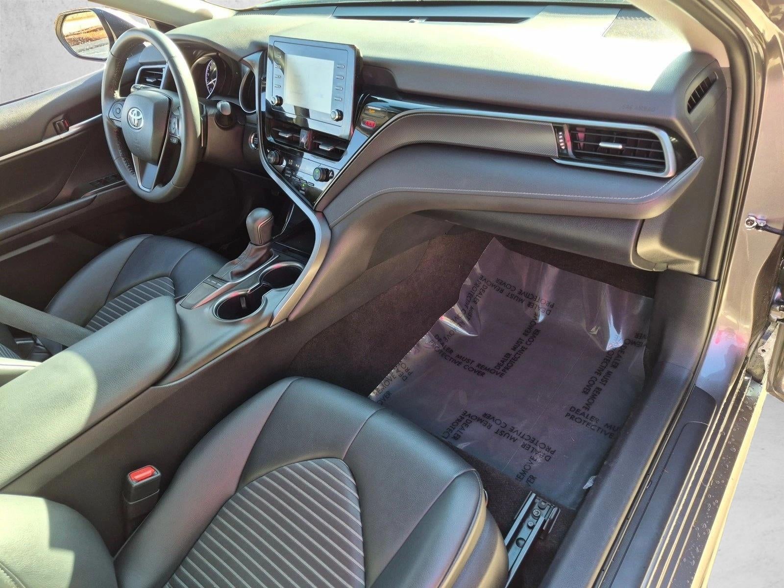 2023 Toyota Camry SE Auto (SE)