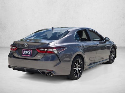 2023 Toyota Camry SE Auto (SE)