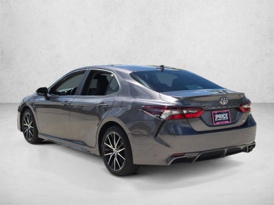 2023 Toyota Camry SE Auto (SE)