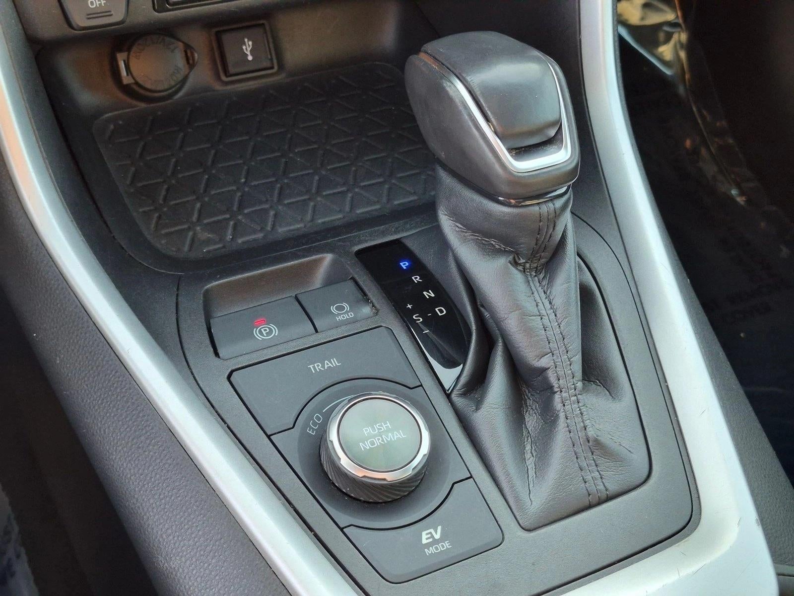 2022 Toyota RAV4 Hybrid XSE AWD (Natl)