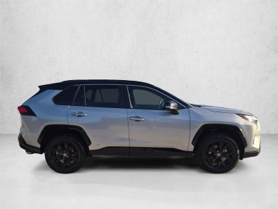 2022 Toyota RAV4 Hybrid XSE AWD (Natl)