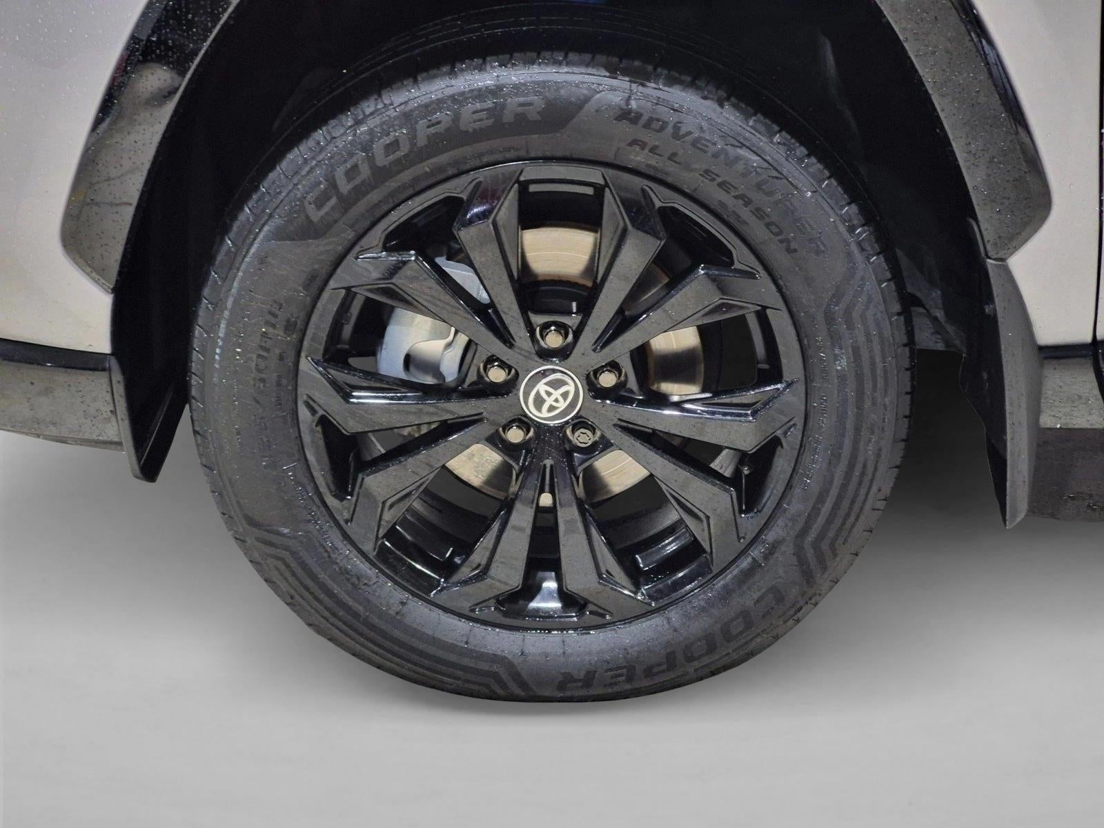 2024 Toyota RAV4 Hybrid XSE AWD (Natl)