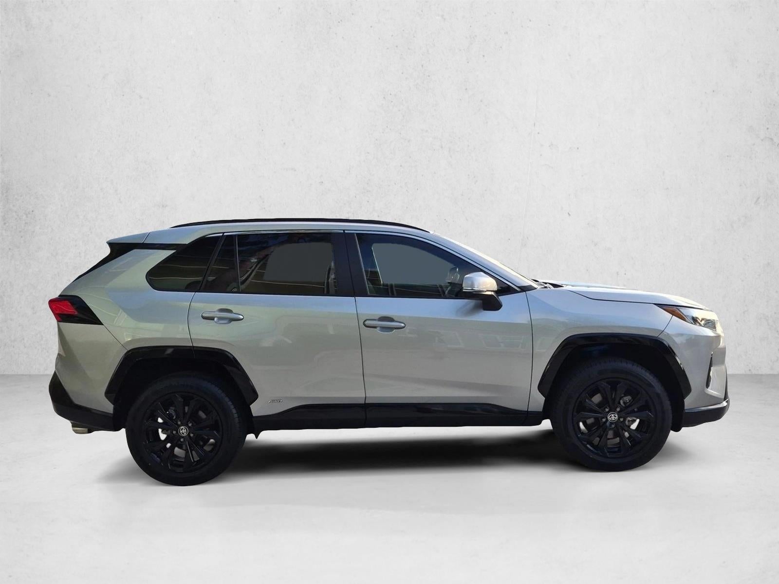 2023 Toyota RAV4 Hybrid SE AWD (Natl)