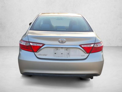 2016 Toyota Camry 4dr Sdn I4 Auto LE (SE)