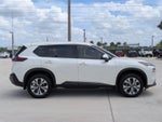 2021 Nissan Rogue FWD SV