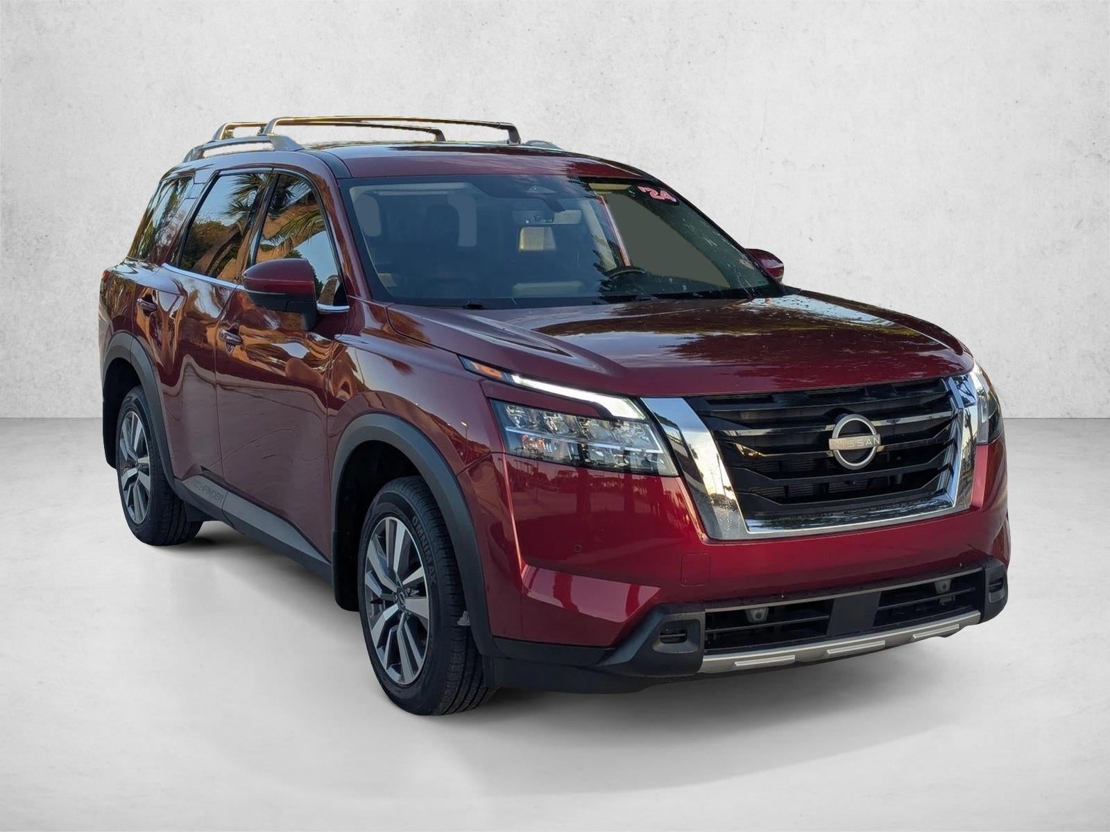 2024 Nissan Pathfinder SL 2WD