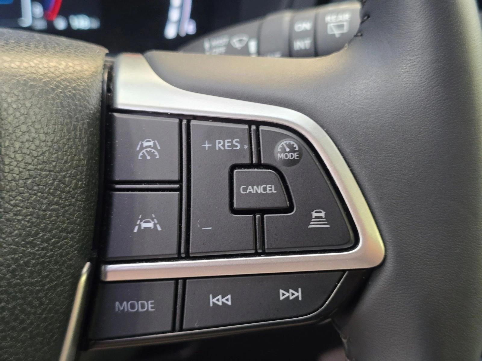 2025 Toyota Grand Highlander XLE FWD (Natl)