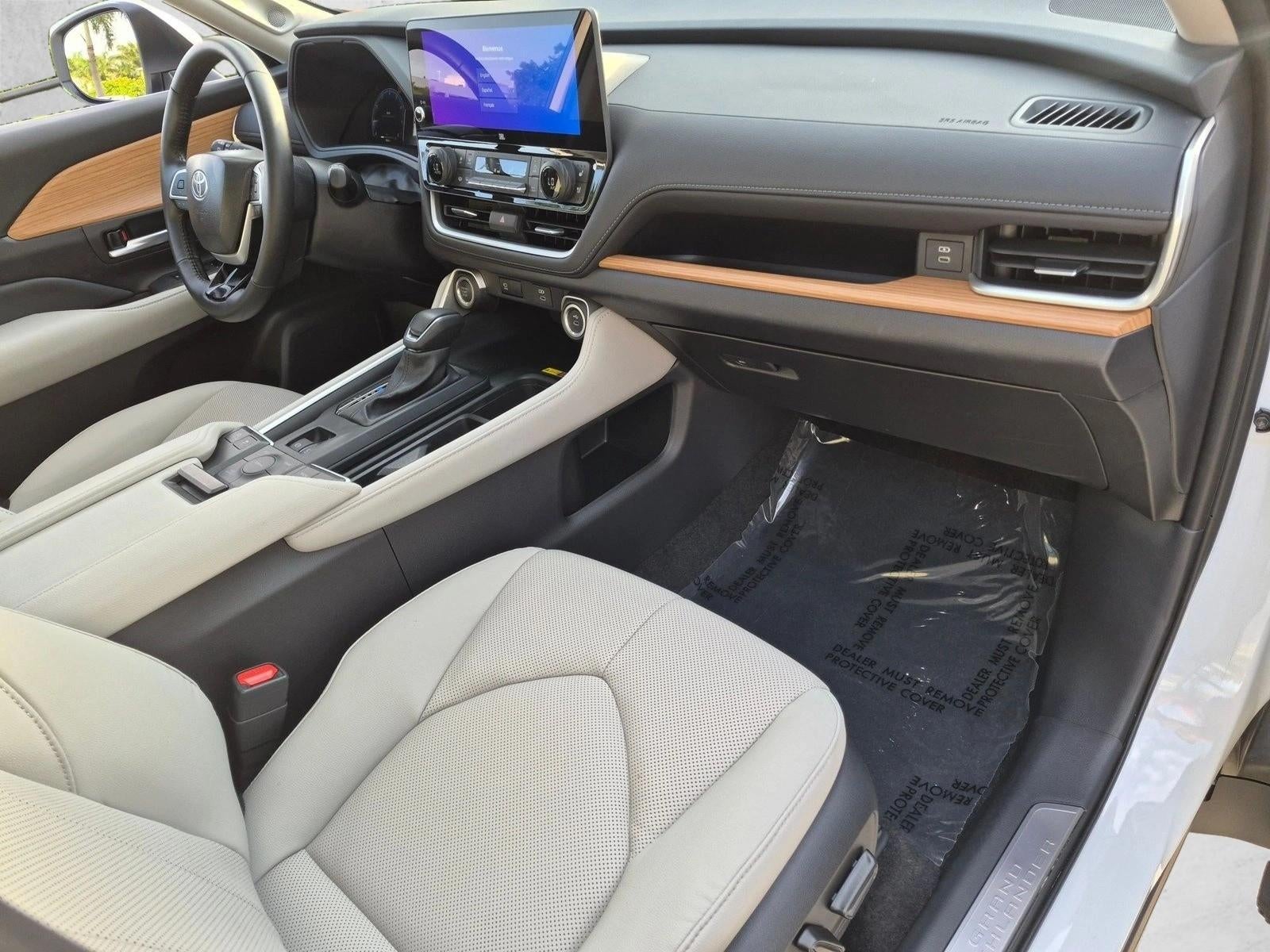 2025 Toyota Grand Highlander Limited AWD (Natl)