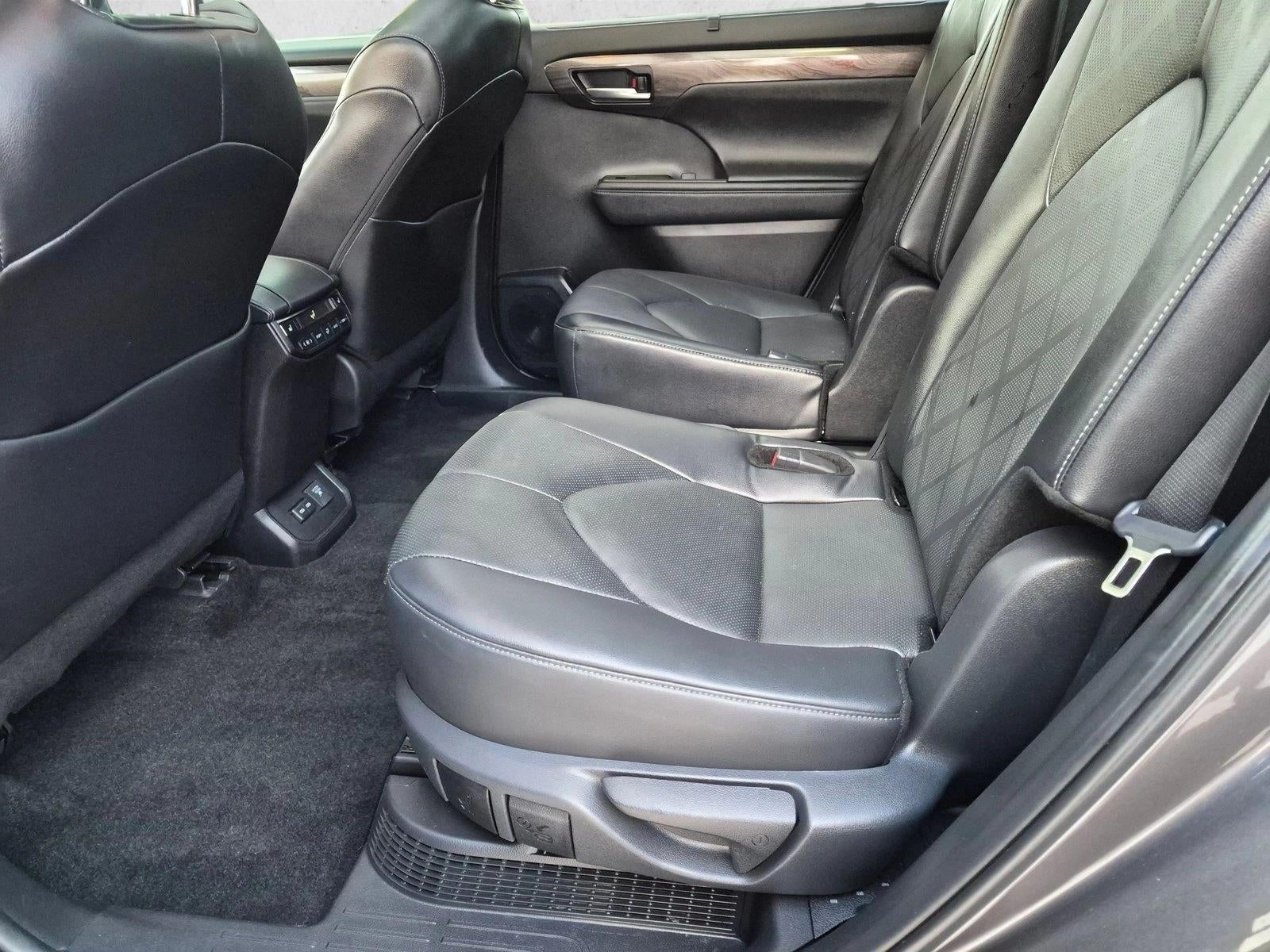 2024 Toyota Highlander Hybrid Platinum FWD (Natl)