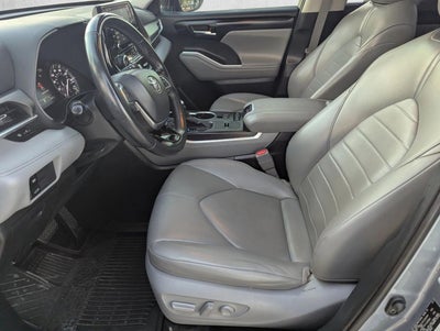 2021 Toyota Highlander XLE FWD (Natl)