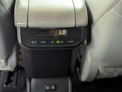 2021 Toyota Highlander XLE FWD (Natl)