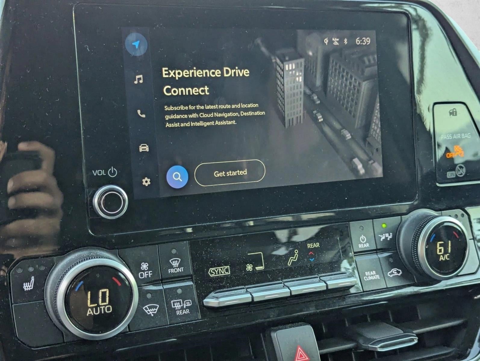2023 Toyota Highlander Hybrid XLE FWD (Natl)