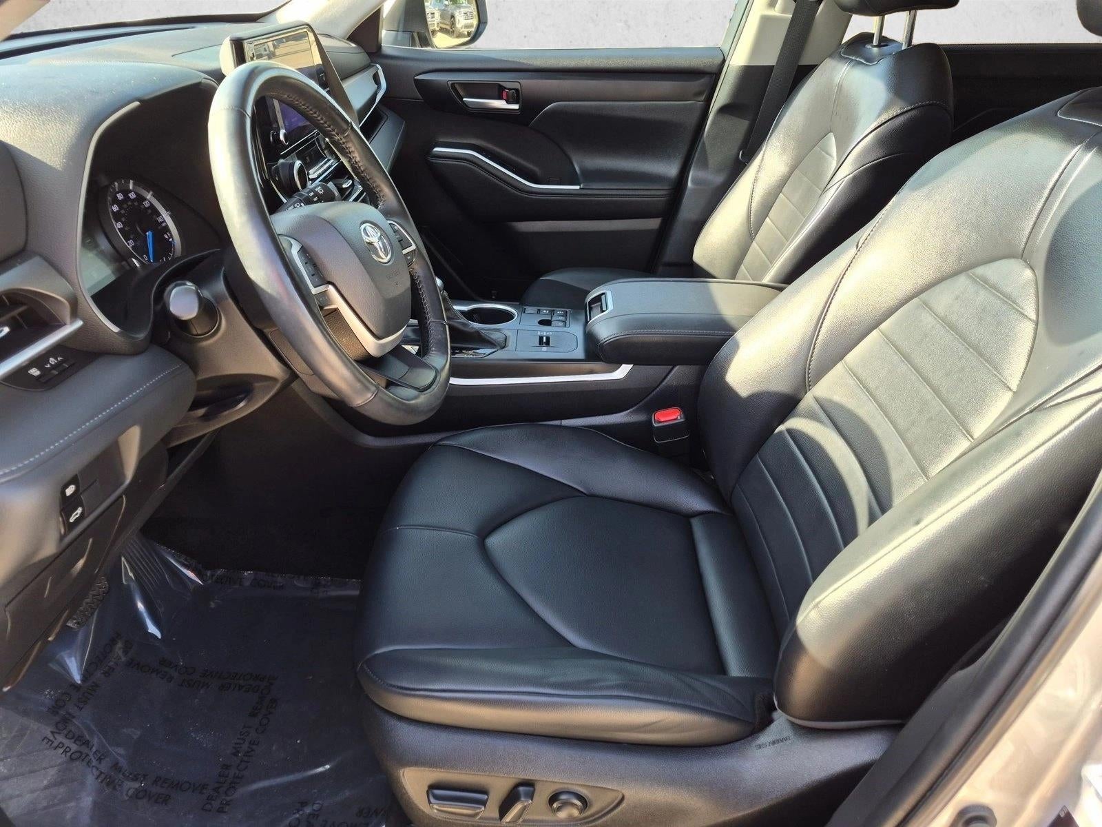 2023 Toyota Highlander Hybrid XLE FWD (Natl)