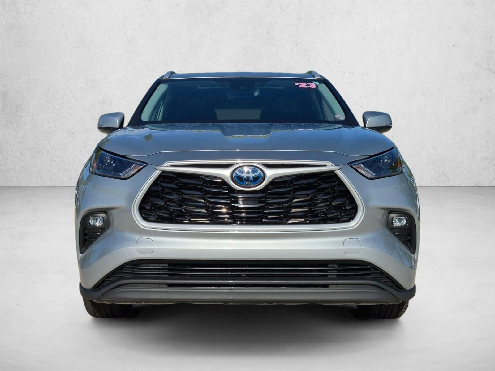 2023 Toyota Highlander Hybrid XLE FWD (Natl)