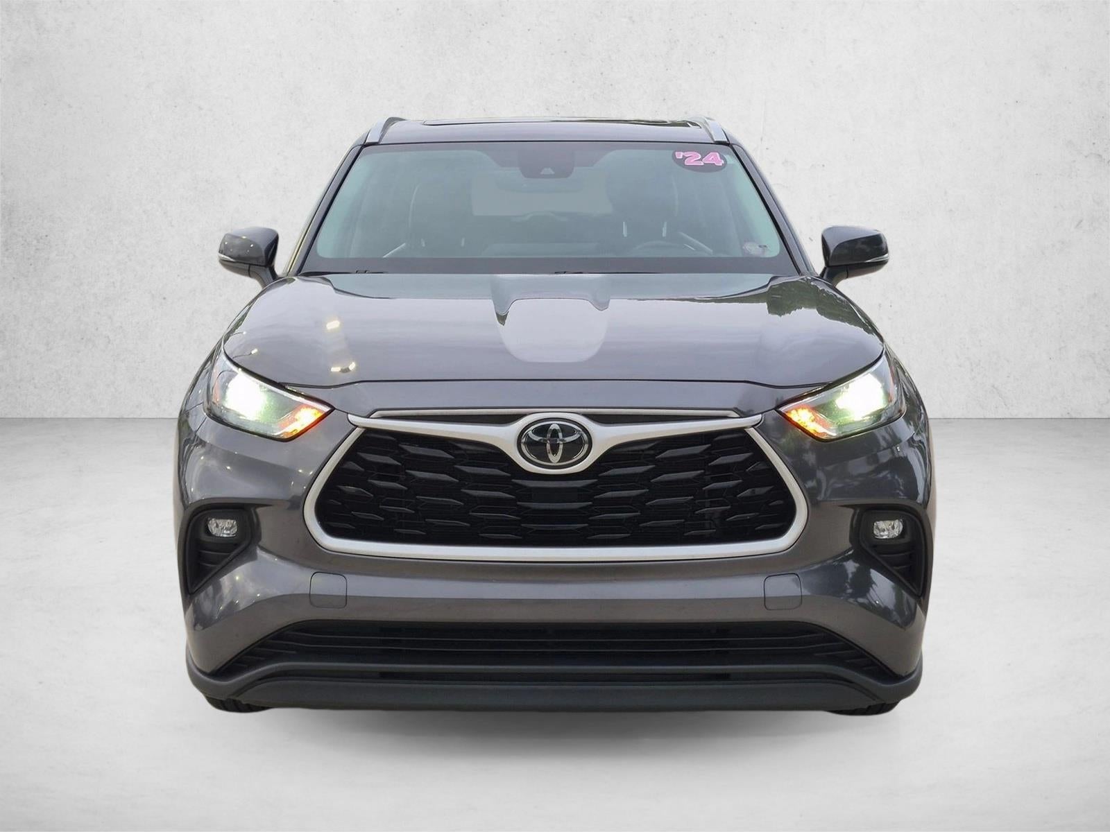 2024 Toyota Highlander XLE FWD (Natl)