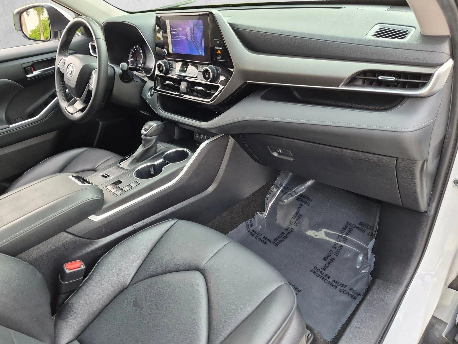 2023 Toyota Highlander XLE FWD (Natl)