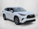 2023 Toyota Highlander XLE FWD (Natl)