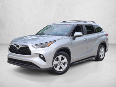 2023 Toyota Highlander LE FWD (GS)