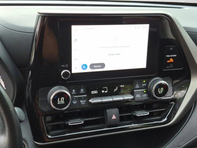 2023 Toyota Highlander LE FWD (GS)