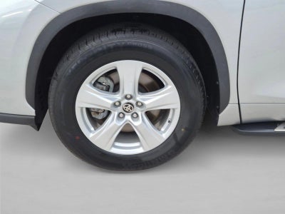 2023 Toyota Highlander LE FWD (GS)