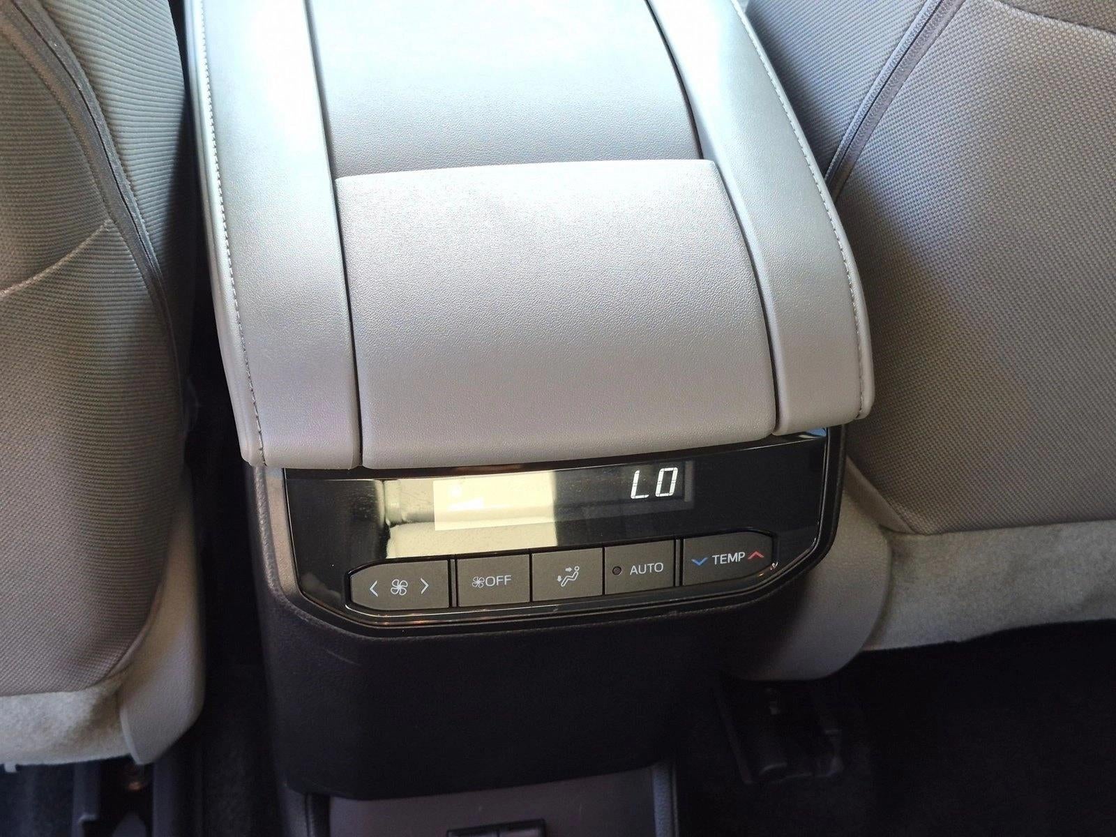 2023 Toyota Highlander L AWD (Natl)
