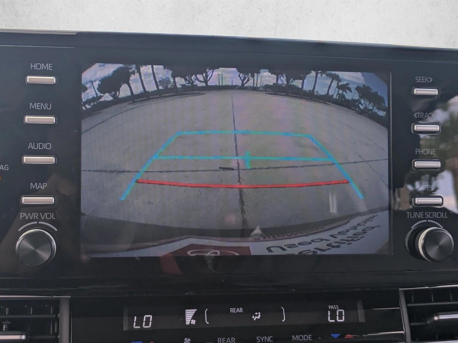 2023 Toyota Sienna XLE FWD 8-Passenger (Natl)