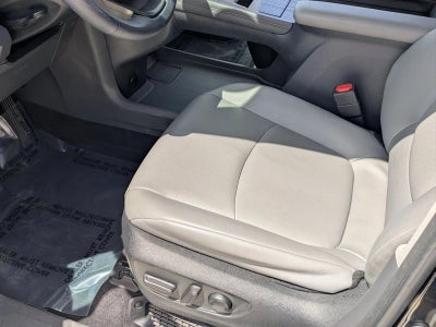 2023 Toyota Sienna XLE FWD 8-Passenger (Natl)