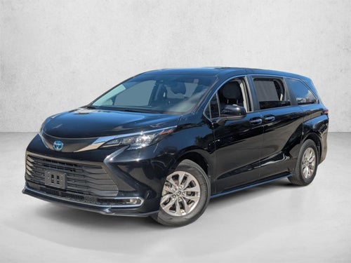 2024 Toyota Sienna XLE FWD 7-Passenger (Natl)