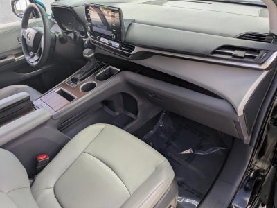 2024 Toyota Sienna XLE FWD 7-Passenger (Natl)