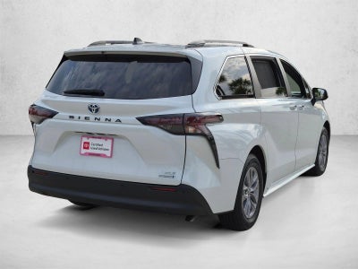 2023 Toyota Sienna XLE FWD 8-Passenger (Natl)