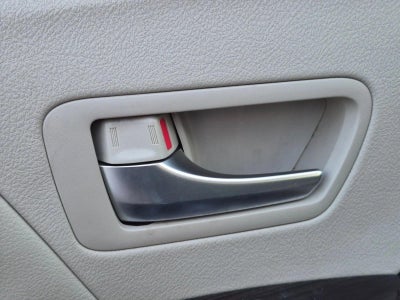 2019 Toyota Sienna XLE FWD 8-Passenger (Natl)