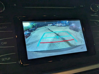 2019 Toyota Highlander LE I4 FWD (Natl)