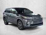 2019 Toyota Highlander LE I4 FWD (Natl)