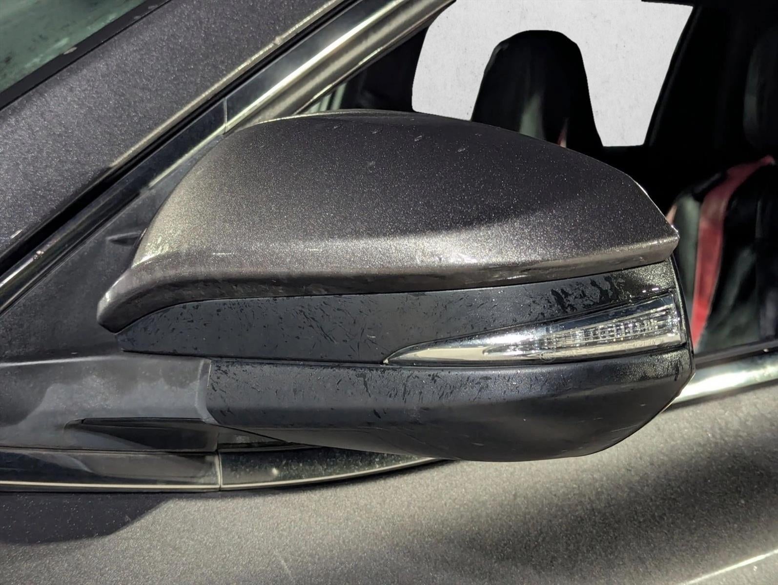 2019 Toyota Highlander LE I4 FWD (Natl)