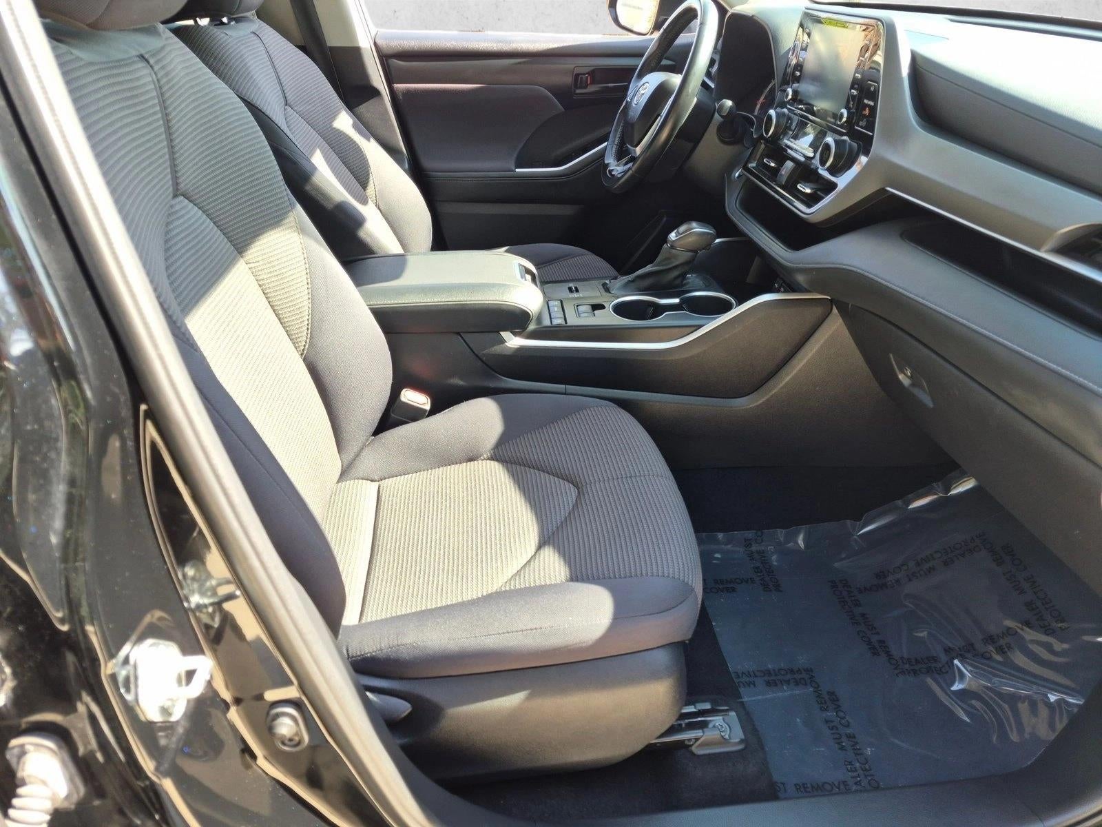2021 Toyota Highlander LE FWD (GS)