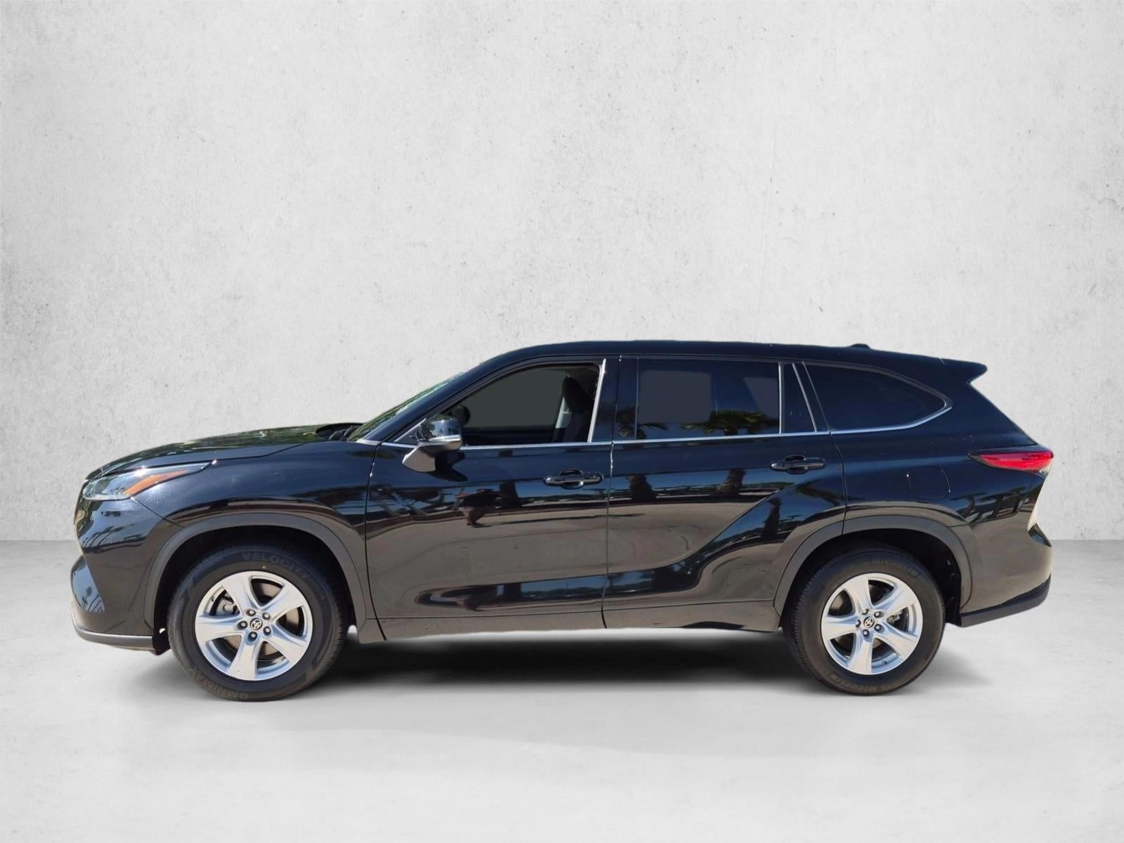 2021 Toyota Highlander LE FWD (GS)