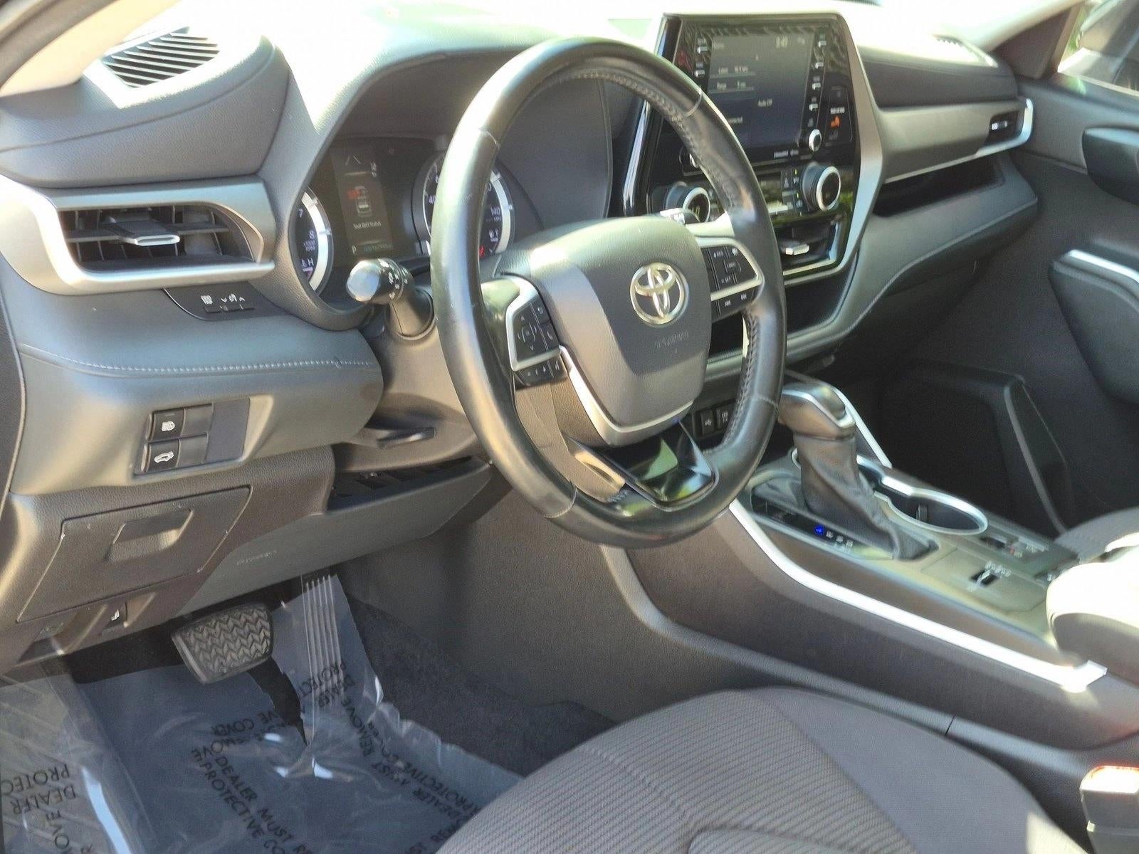 2021 Toyota Highlander LE FWD (GS)